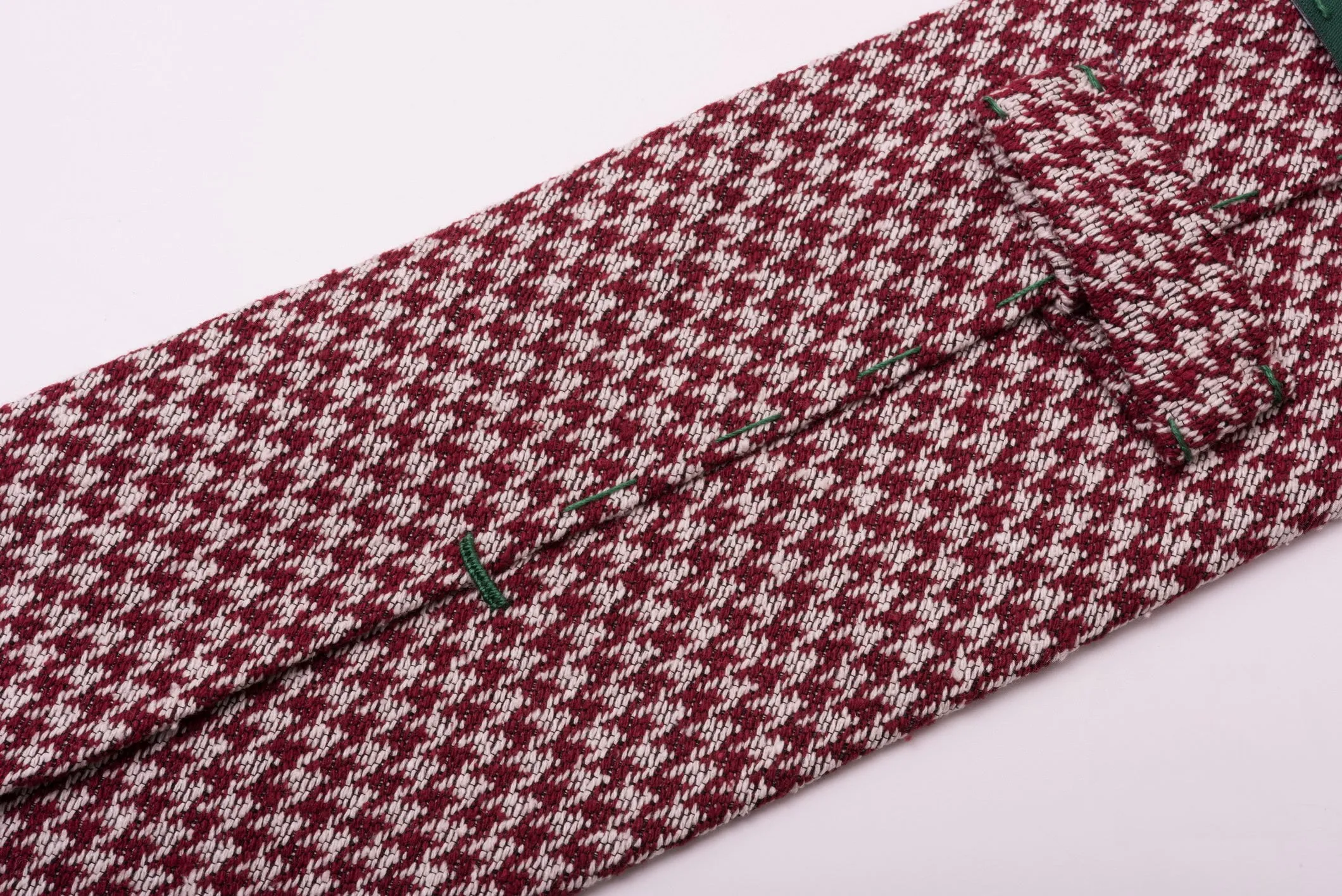 Burgundy & Cream Houndstooth Silk Bourette Tie