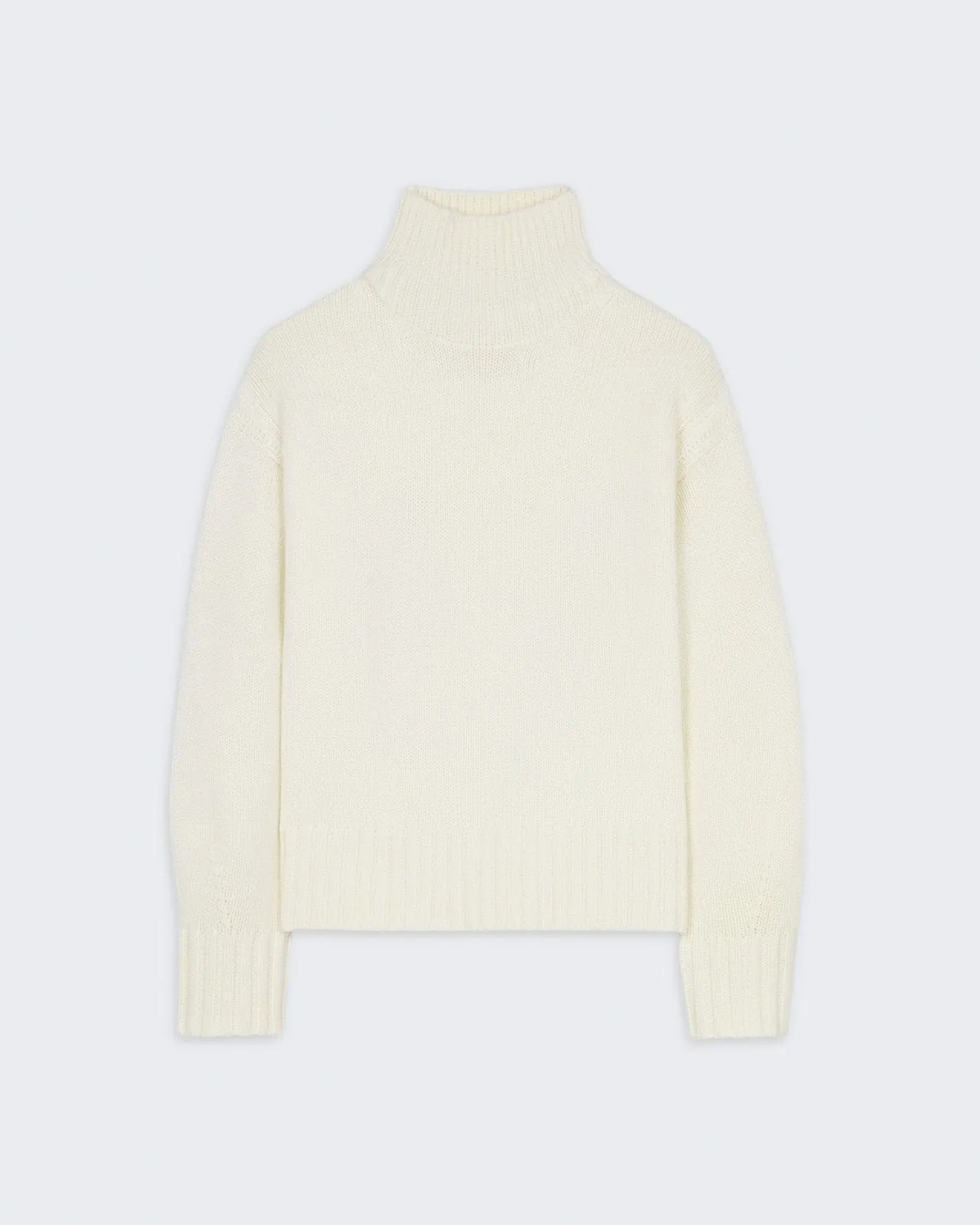 Cozy Turtleneck - Cream