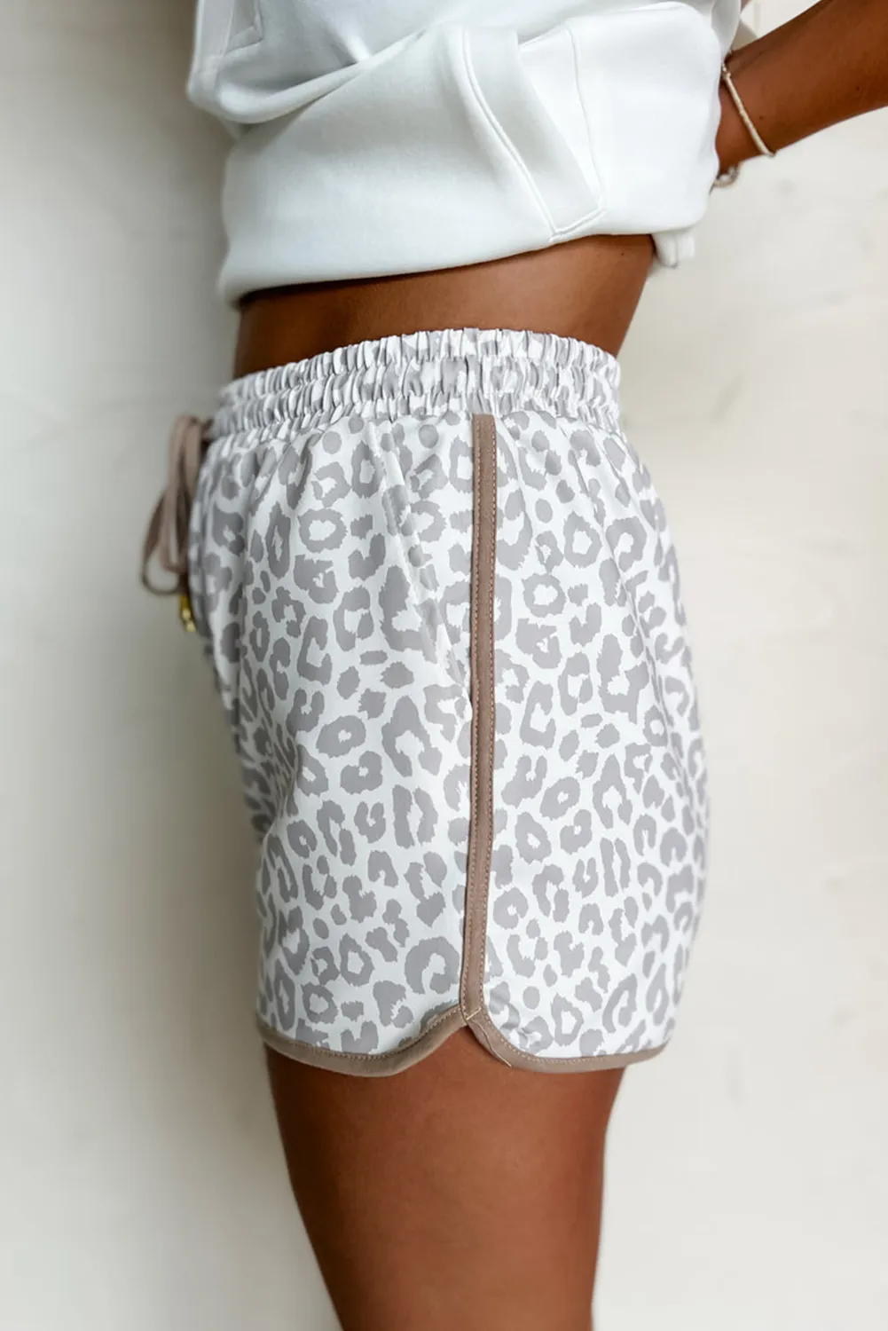 Leopard Contrast Trim Shorts