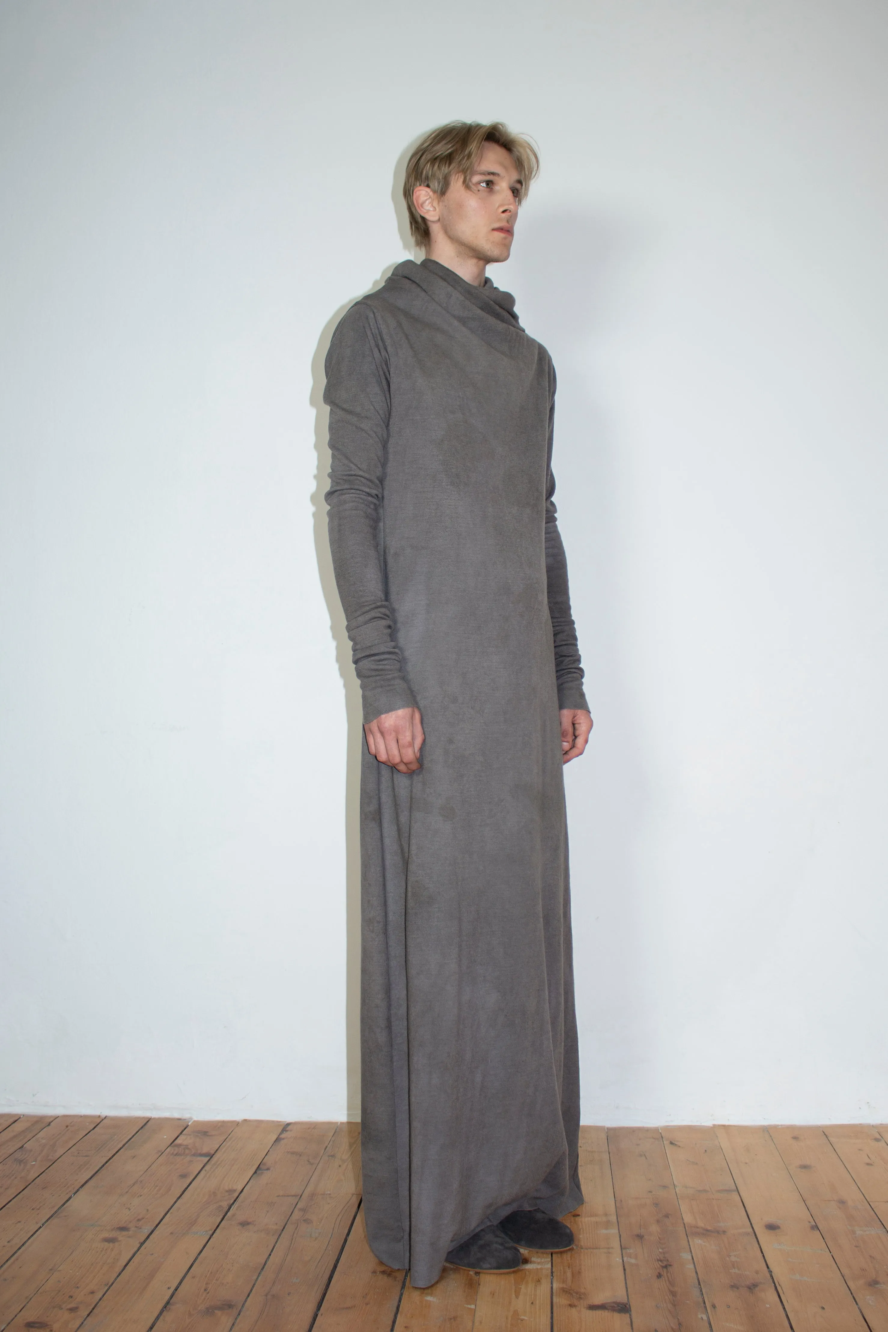 Naturally dyed circular-drape wool dress