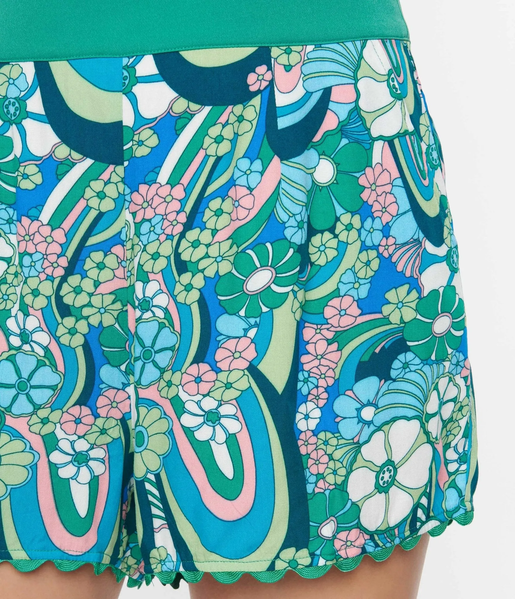 Unique Vintage Teal Psychedelic Floral Scallop Trim Shorts